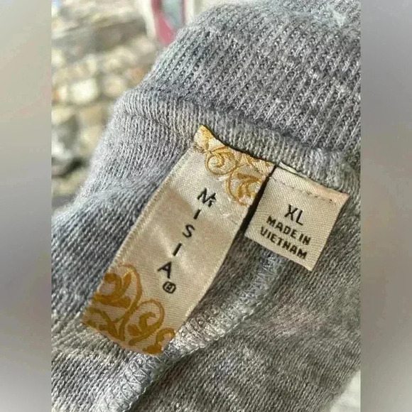 Misia women’s Gray Pearl Collar Elastic Waist Crop Top size XL used like New - Picture 6 of 8